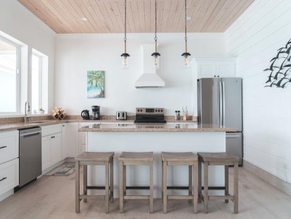 Luxurious Oceanfront Villa in Exuma - Perfect Island Retreat
